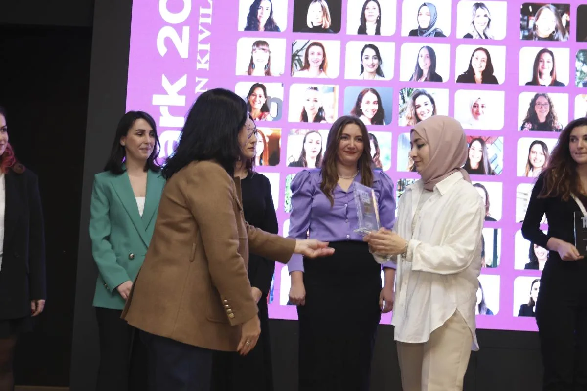 WSpark’23: Cumhuriyetin 100. yılında 100 kıvılcım onur listesinde - 30